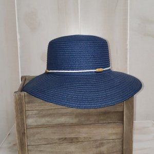 Blue paper sun hat